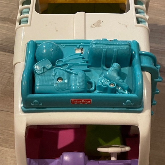 Fisher-Price Loving Family Beach Vacation Mobile Home No Accessories - Picture 2 of 5